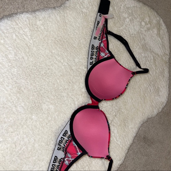 Pink Christmas Matching Bra and Thong Set - Picture 7 of 11